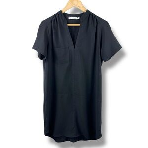 All In Favor Size M V-Neck Popover Shirt Dress Solid Black Casual Basic Neutral